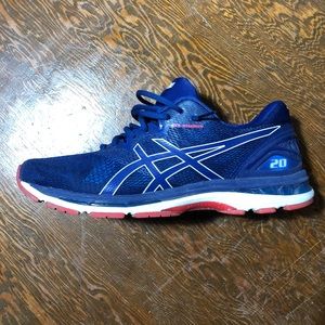 ASICS gel nimbus running shoes